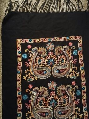 75in x 27in Scarf, Shaw
